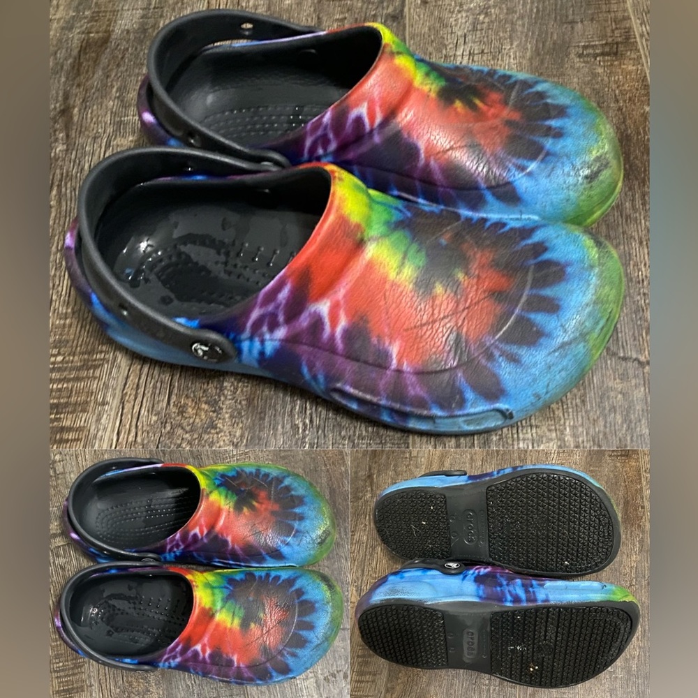 Woman’s crocs